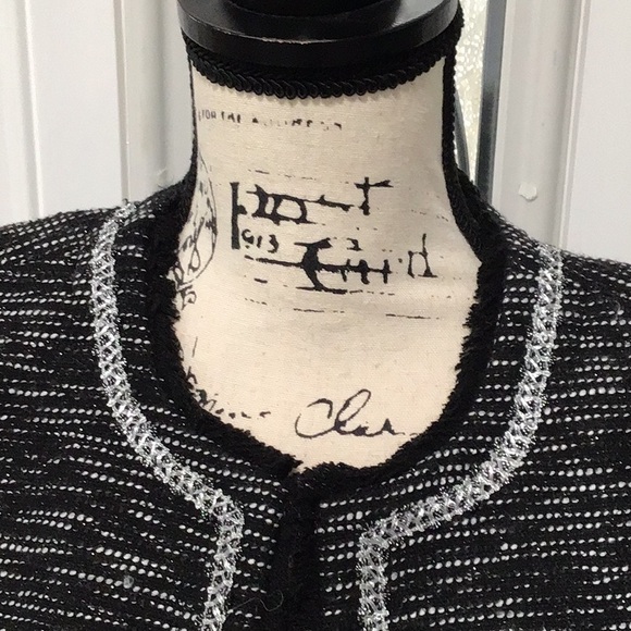 NWOT. FRENCHI Metallic 3/4 Sleeves Open Front Short Blazer Size Small P2P 17” - Picture 2 of 11